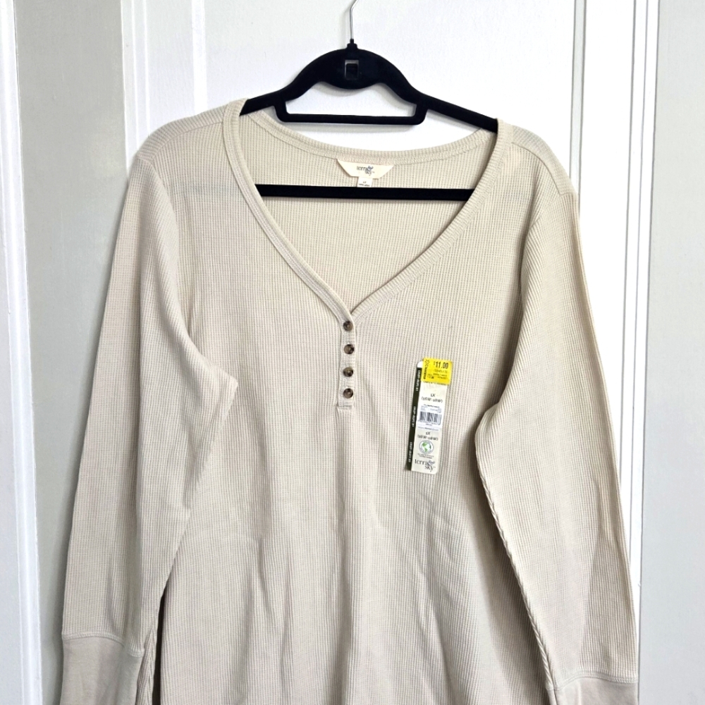 TSLS waffle Henrt shirt